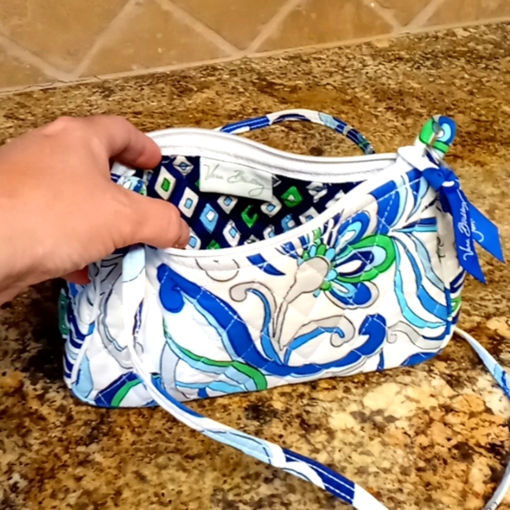 Vera Bradley small crossbody
